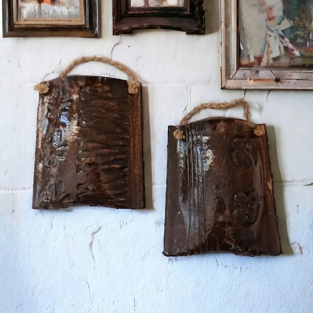 2 Studio‎ Art Pottery Wall Pockets Brown Floral Etched Farmhouse Rustic Cottage.